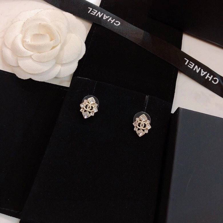 DailyWear Chanel Earrings 227200