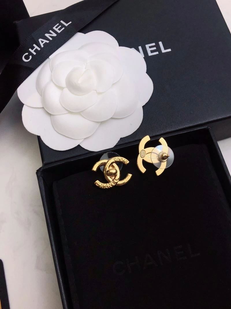 Compact Chanel Earrings 227187