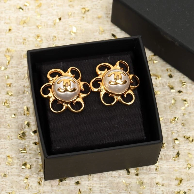 Chanel Earrings Youthful 227186