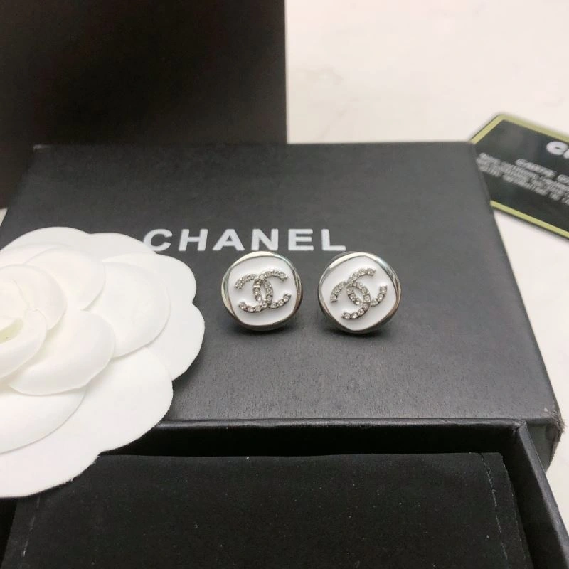 Effortless Chanel Earrings 227182