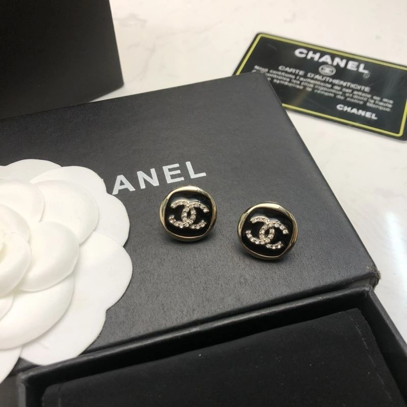 Versatile Chanel Earrings 227190