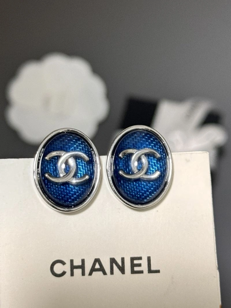 Chanel Earrings Compact 227175