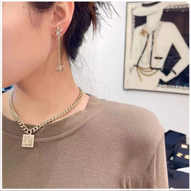 Chanel Earrings StreetReady 227161