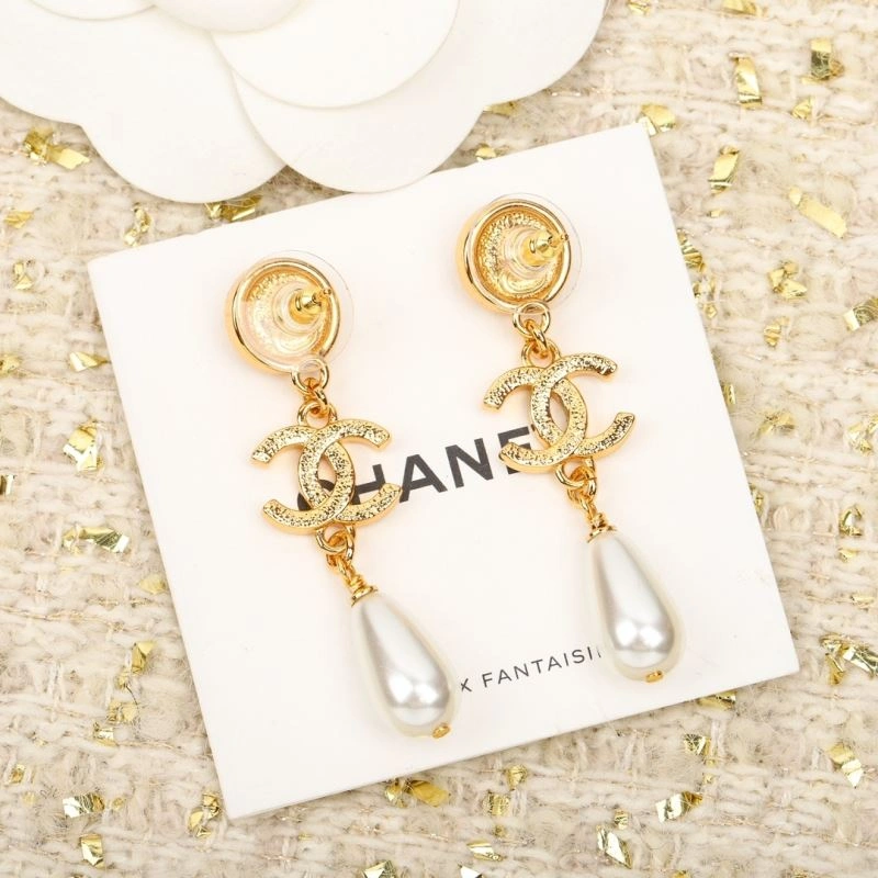 Chanel Earrings Snug 227174