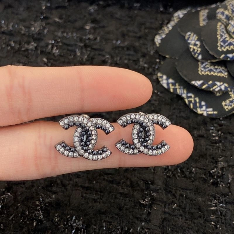 GoAnywhere Chanel Earrings 227157