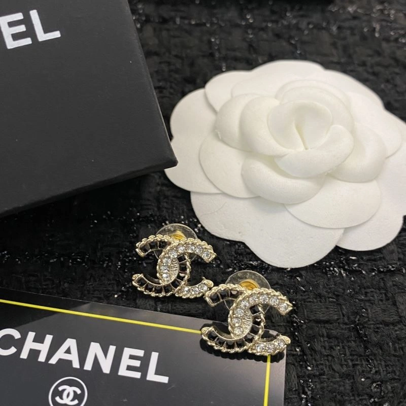 Chanel Earrings Stylish 227151