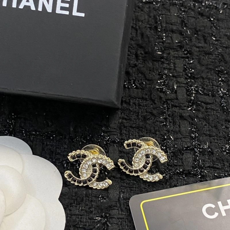 Chanel Earrings Stylish 227151