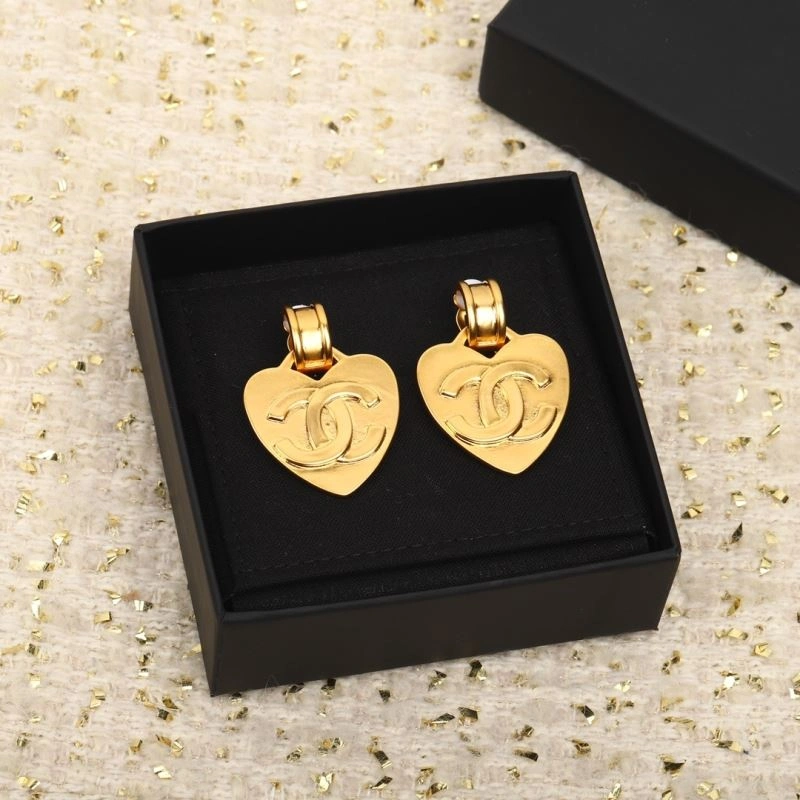 Chanel Earrings Compact 227127