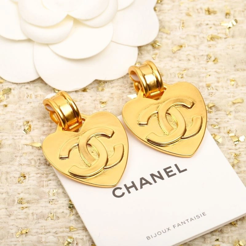 Chanel Earrings Compact 227127