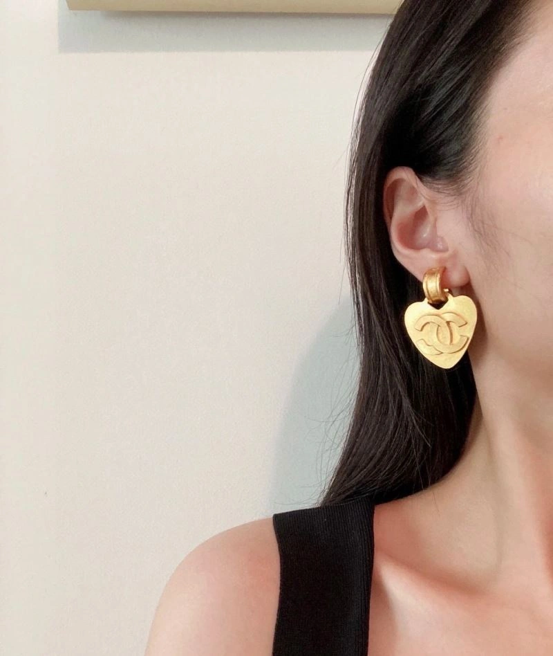 Chanel Earrings Compact 227127