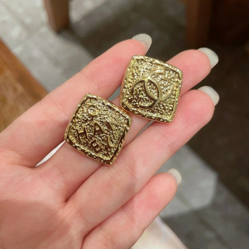 Tailored Chanel Earrings 227179