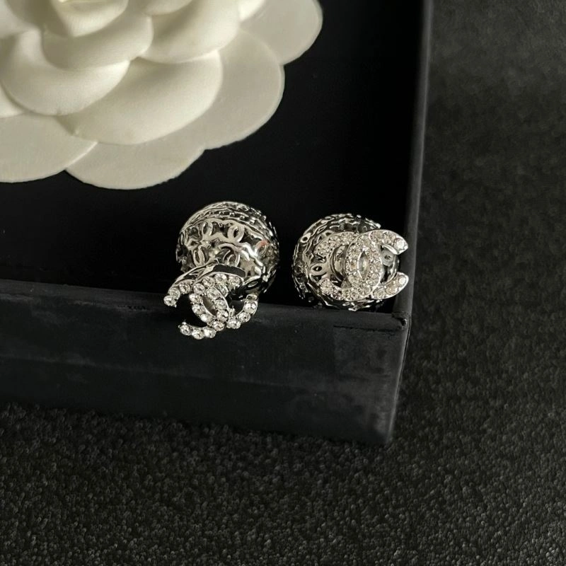Chanel Earrings TimelessDesign 227128