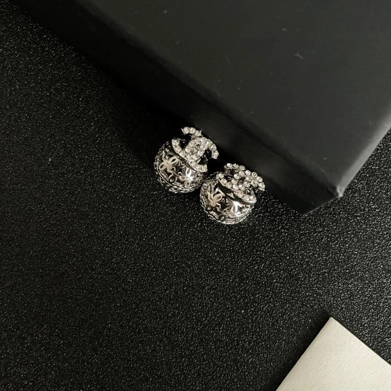 Chanel Earrings TimelessDesign 227128