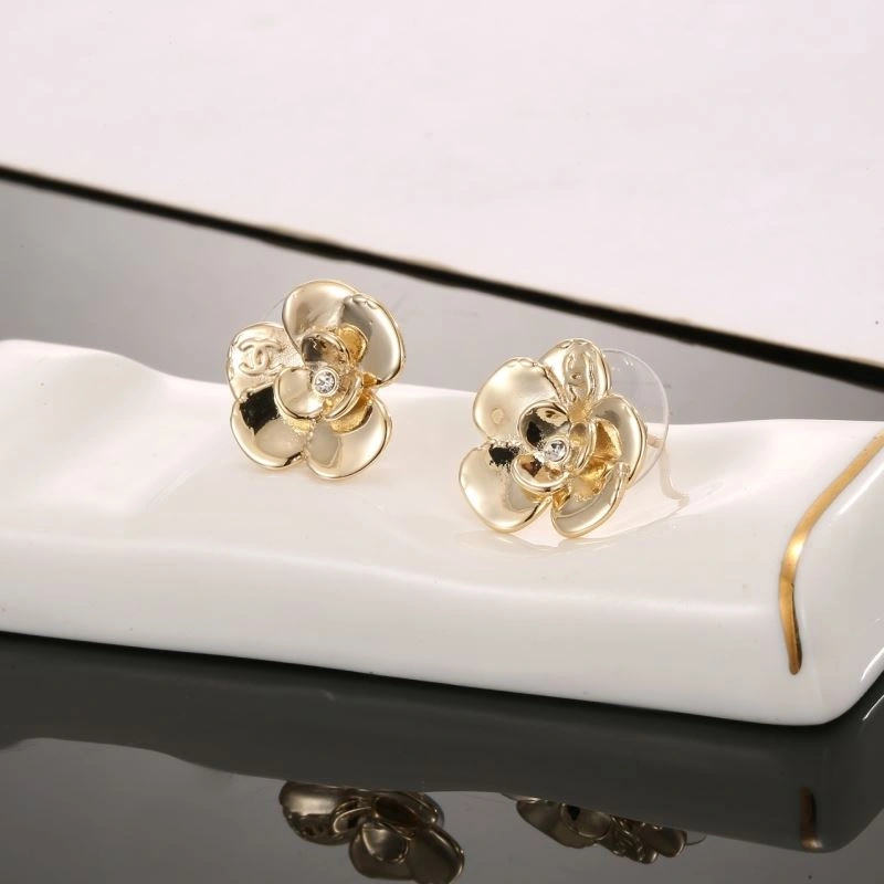 Chanel Earrings Compact 227166