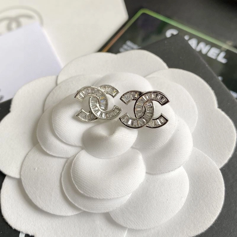 Comfortable Chanel Earrings 227108