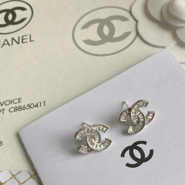 Comfortable Chanel Earrings 227108