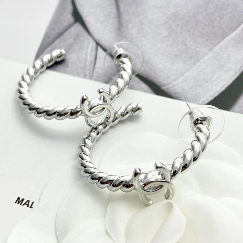 Chanel Earrings Trendsetting 227143