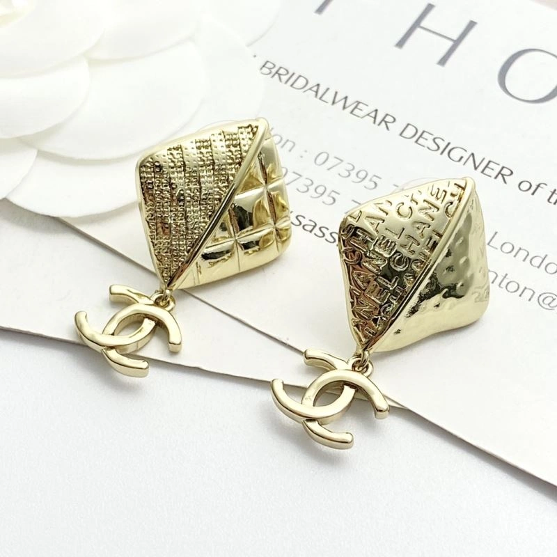 Comfortable Chanel Earrings 227113
