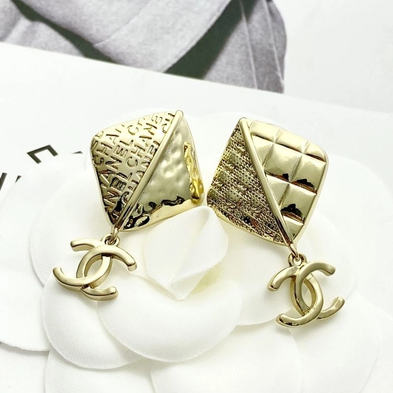 Comfortable Chanel Earrings 227113