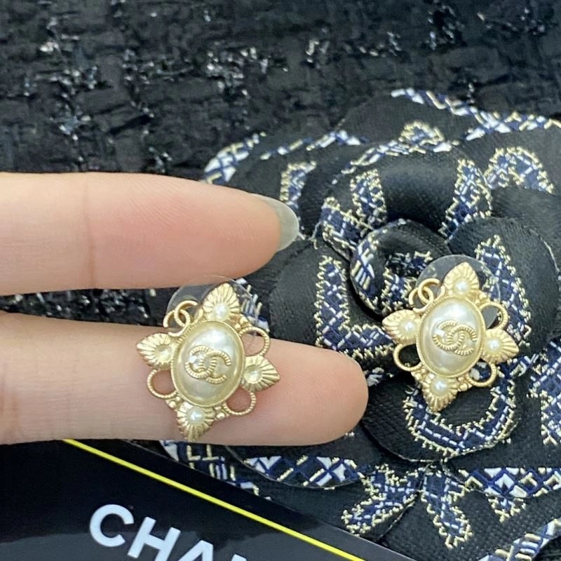 Practical Chanel Earrings 227136