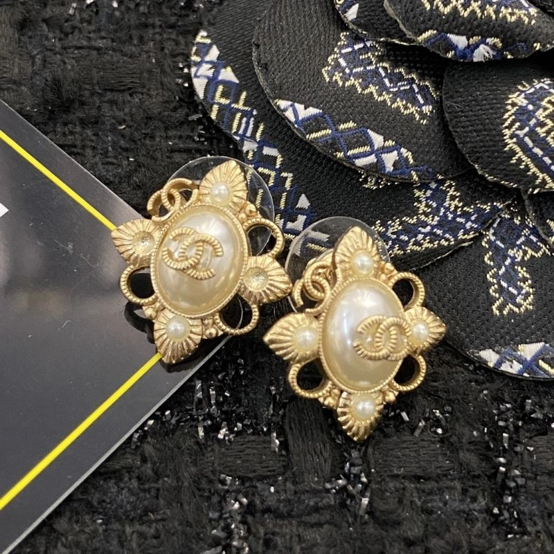 Practical Chanel Earrings 227136