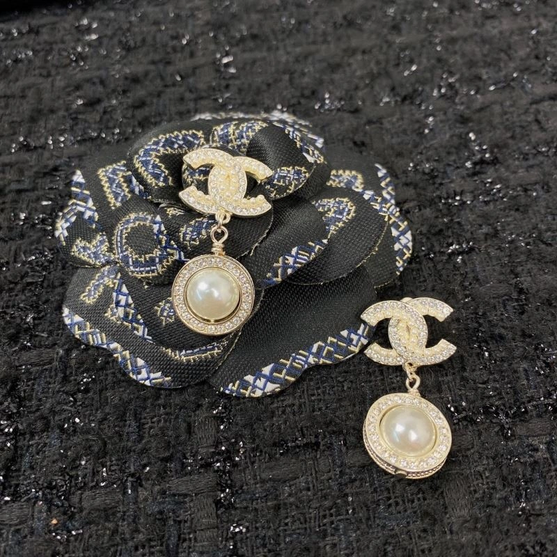 Chanel Earrings Stretchable 227103