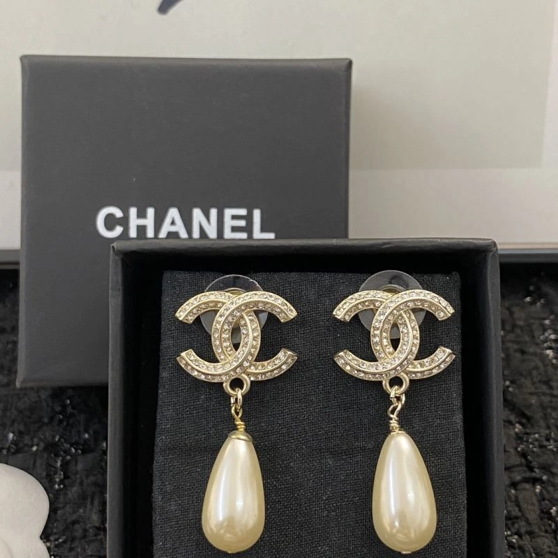 Functional Chanel Earrings 227106