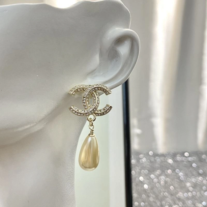Functional Chanel Earrings 227106