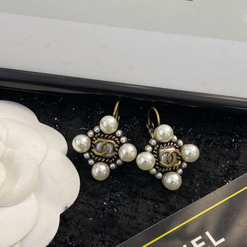 Resilient Chanel Earrings 227109