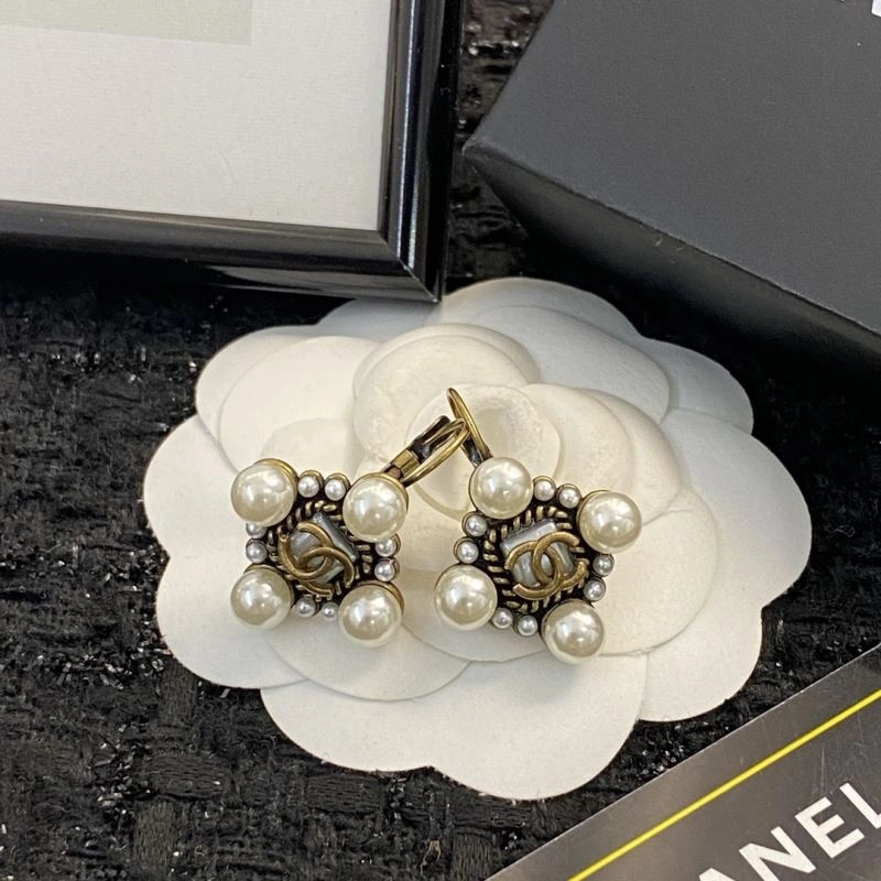 Resilient Chanel Earrings 227109