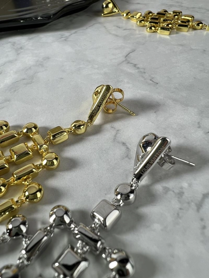 Affordable Chanel Earrings 227129