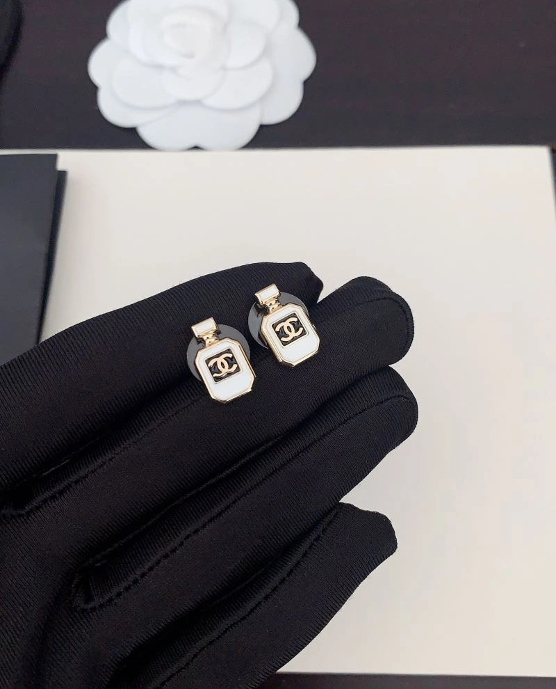 GoAnywhere Chanel Earrings 227089