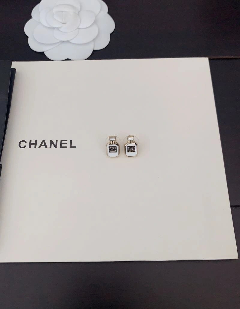 GoAnywhere Chanel Earrings 227089