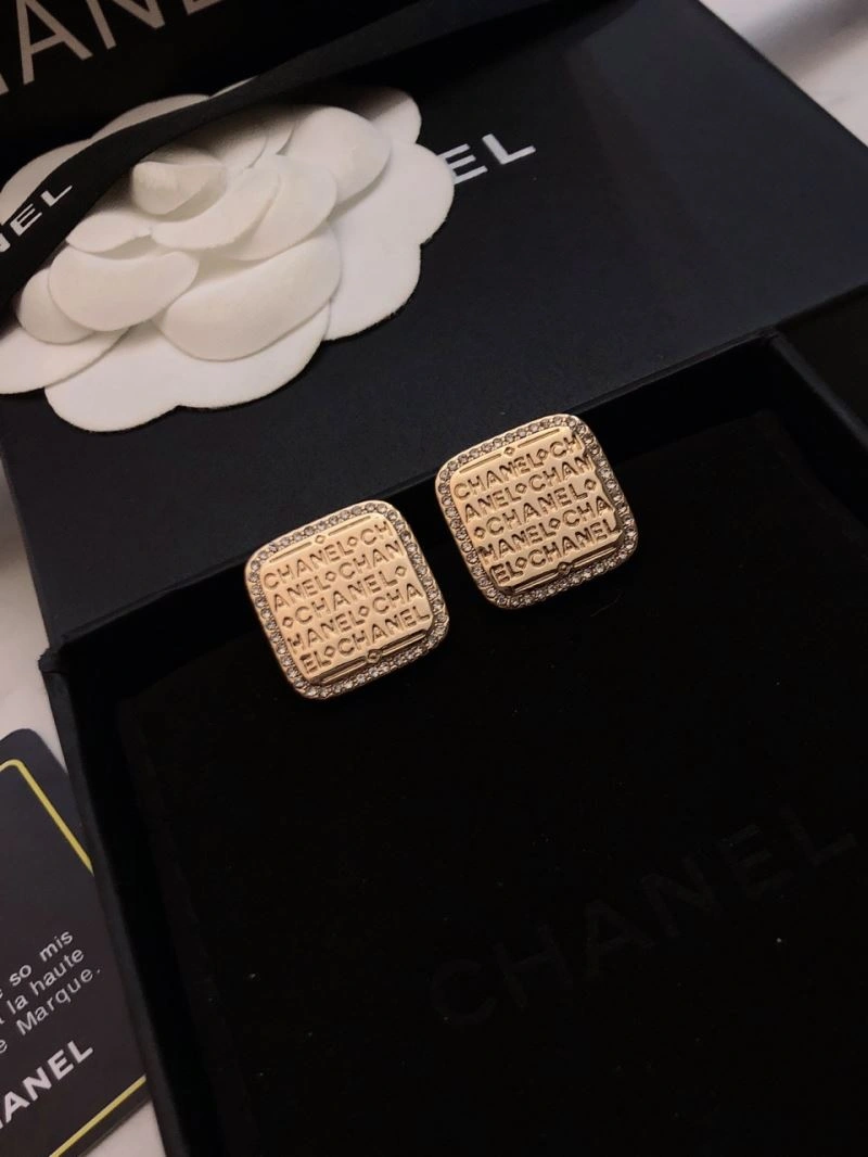 ModernLook Chanel Earrings 227095