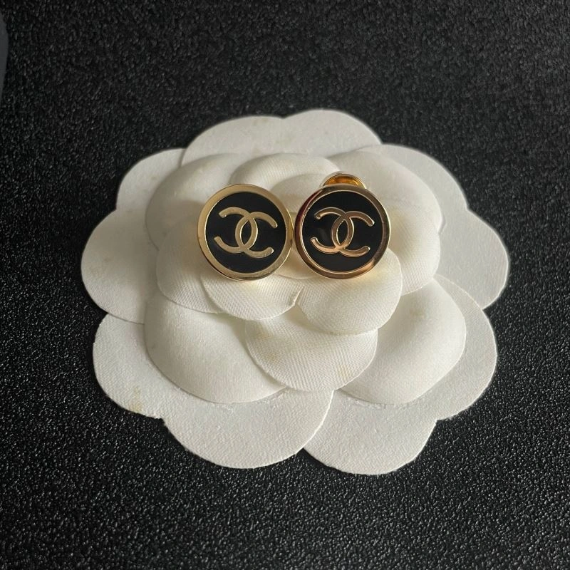 Minimalist Chanel Earrings 227071