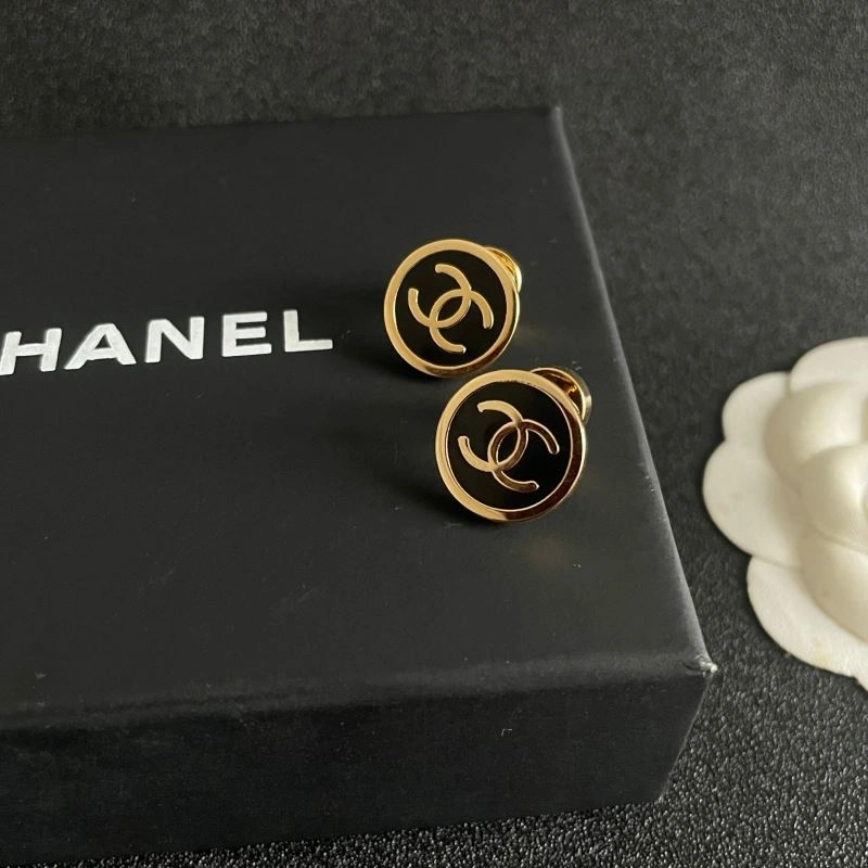Minimalist Chanel Earrings 227071