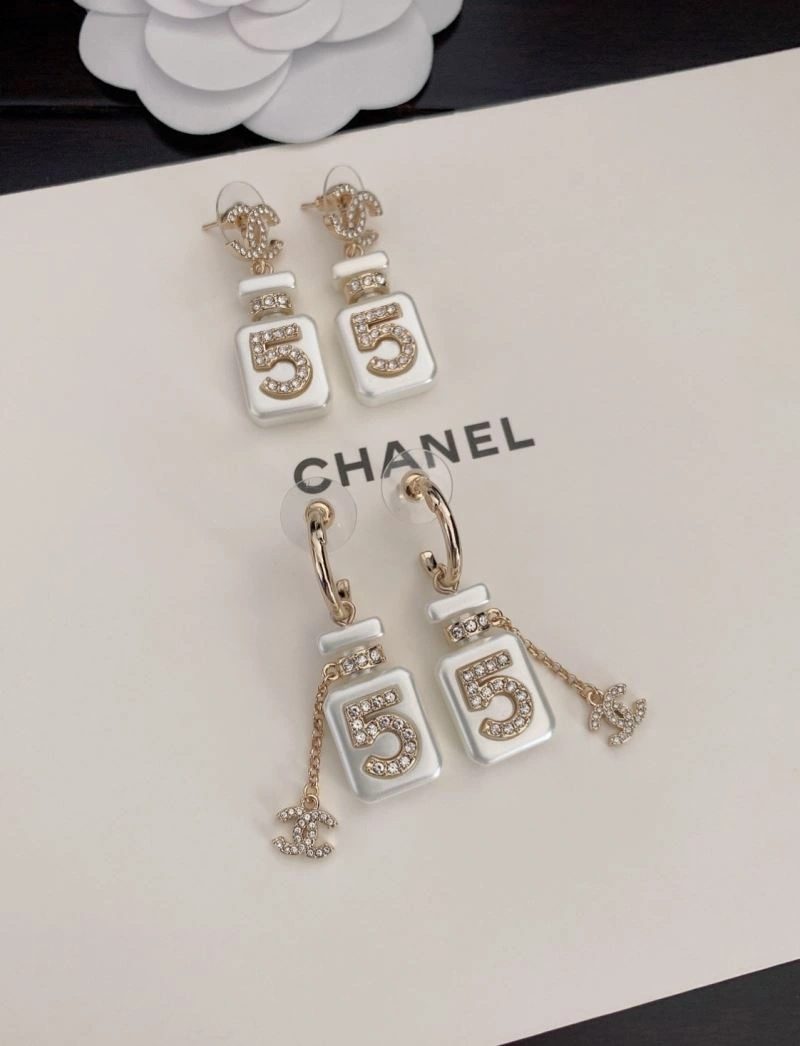 Chanel Earrings Stylish 227073