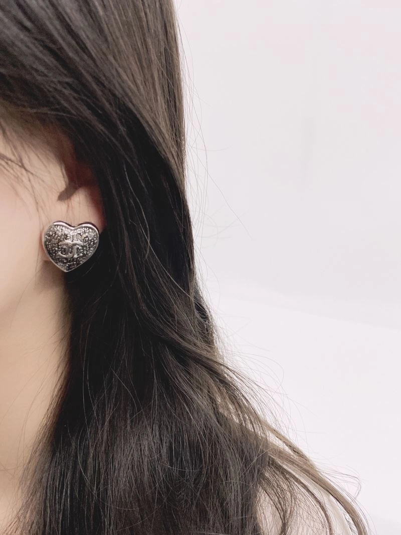 Premium Chanel Earrings 227079