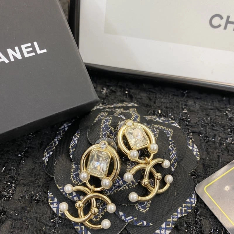 Tailored Chanel Earrings 227078