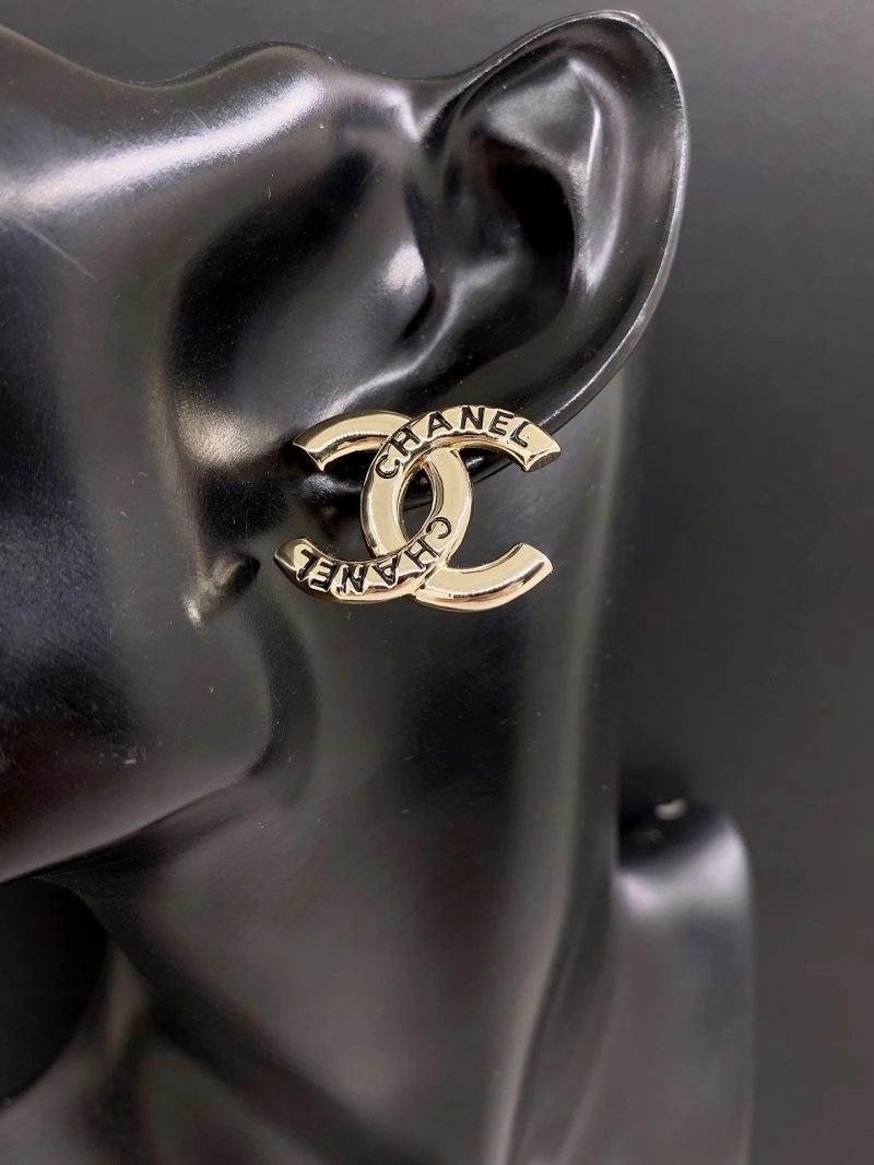 Minimalist Chanel Earrings 227086