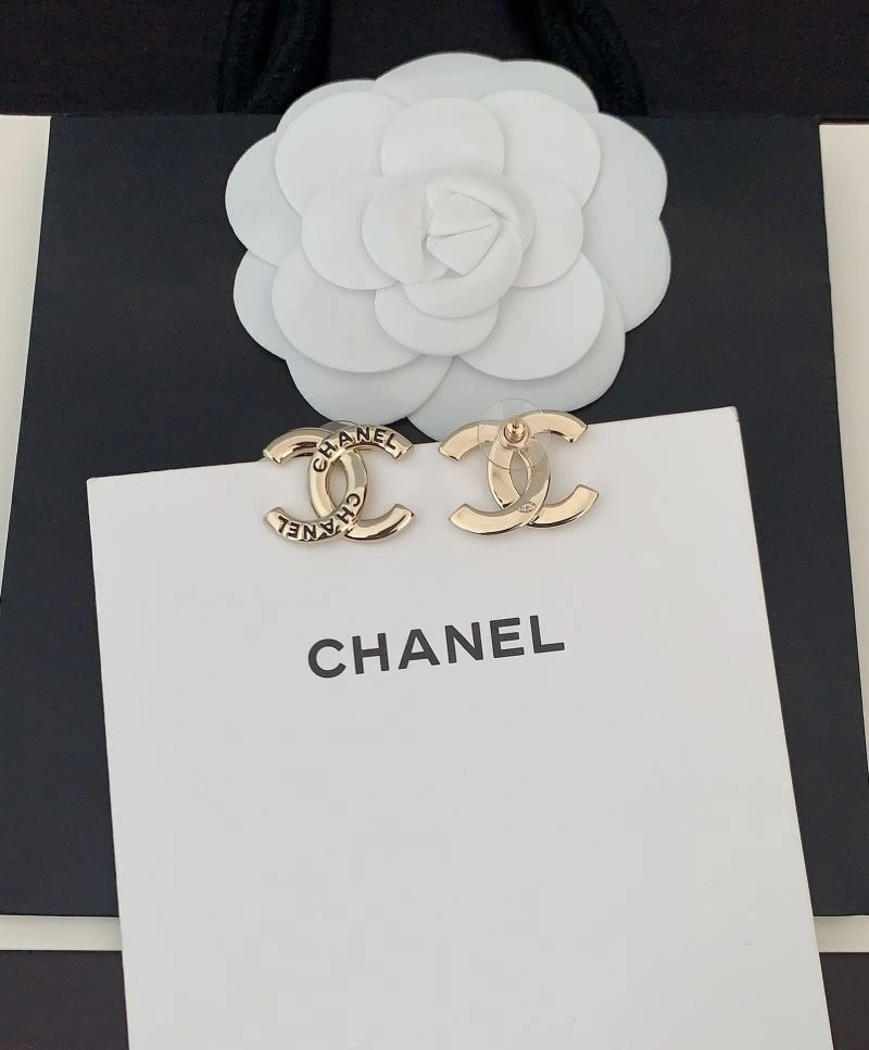 Minimalist Chanel Earrings 227086