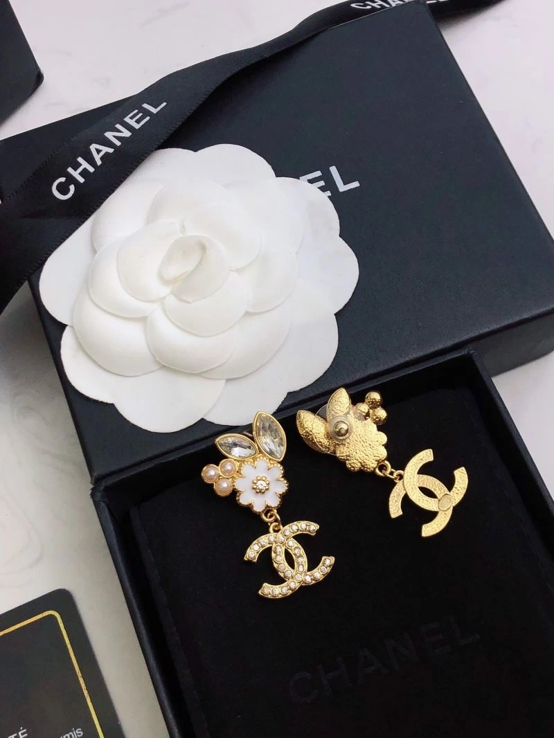 WrinkleFree Chanel Earrings 227044