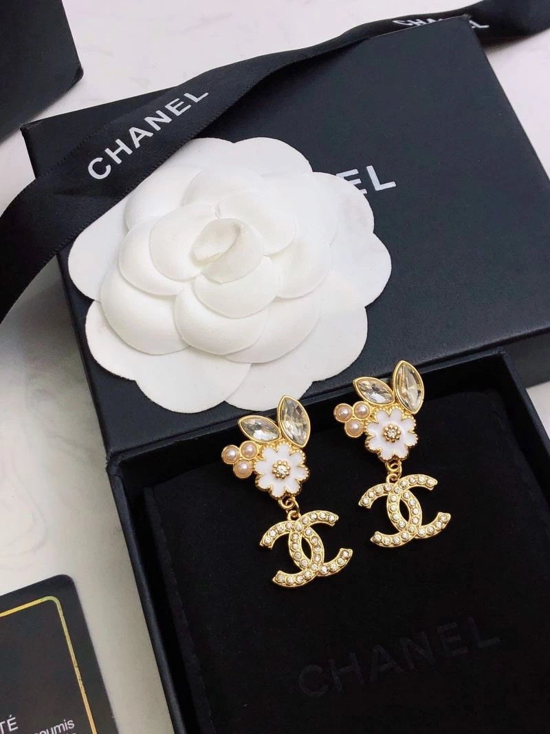 WrinkleFree Chanel Earrings 227044