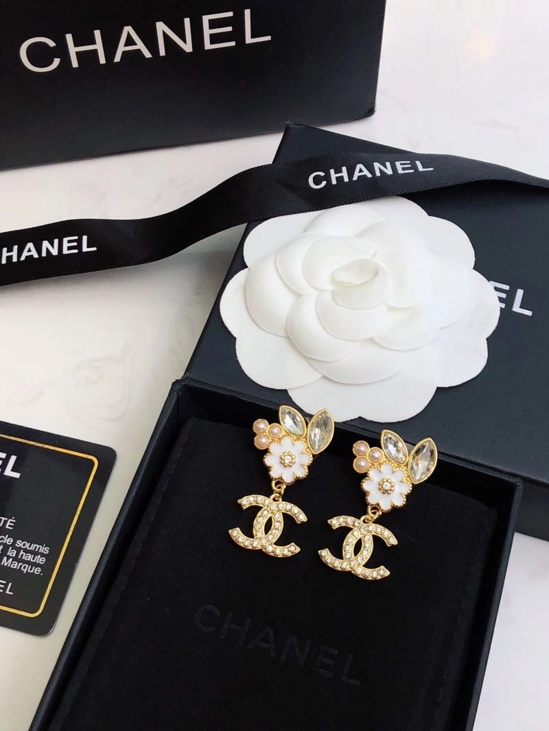 WrinkleFree Chanel Earrings 227044