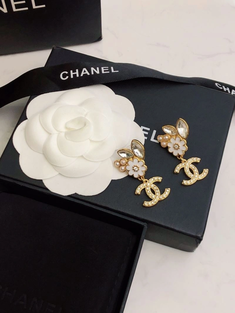 WrinkleFree Chanel Earrings 227044