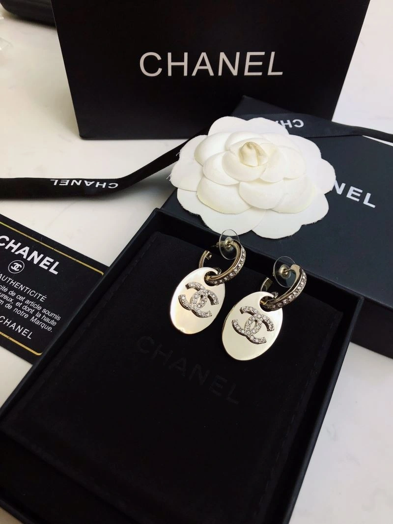 Compact Chanel Earrings 227057