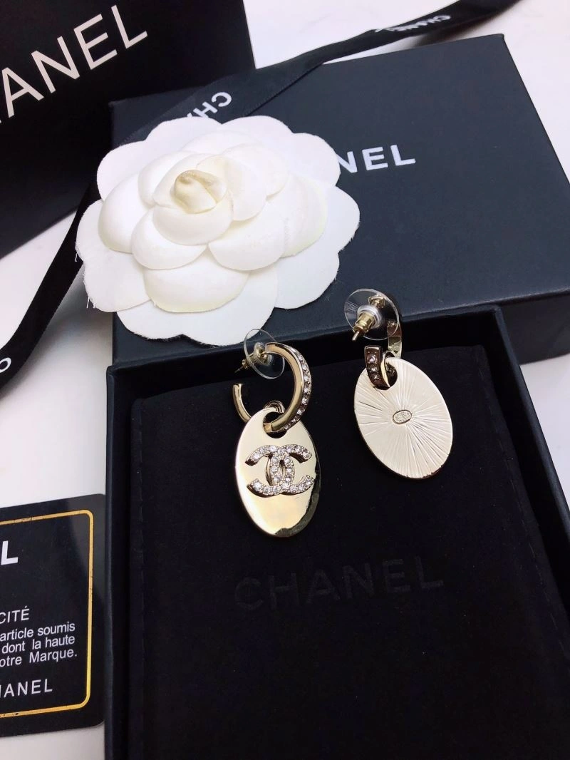 Compact Chanel Earrings 227057