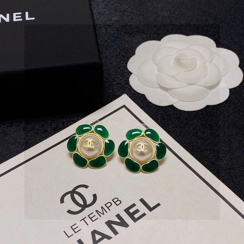 Chanel Earrings Supportive 227041