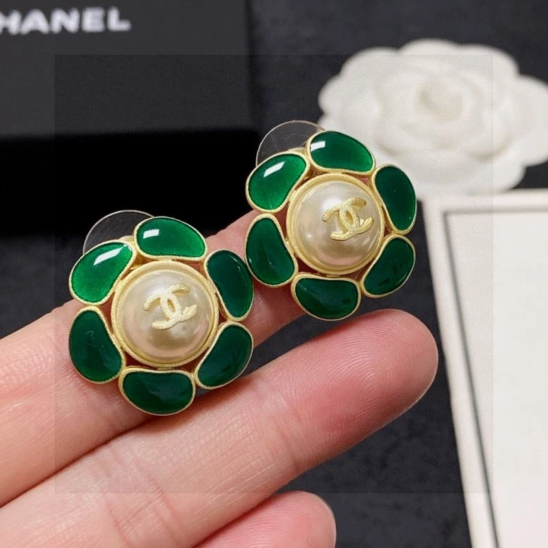 Chanel Earrings Supportive 227041
