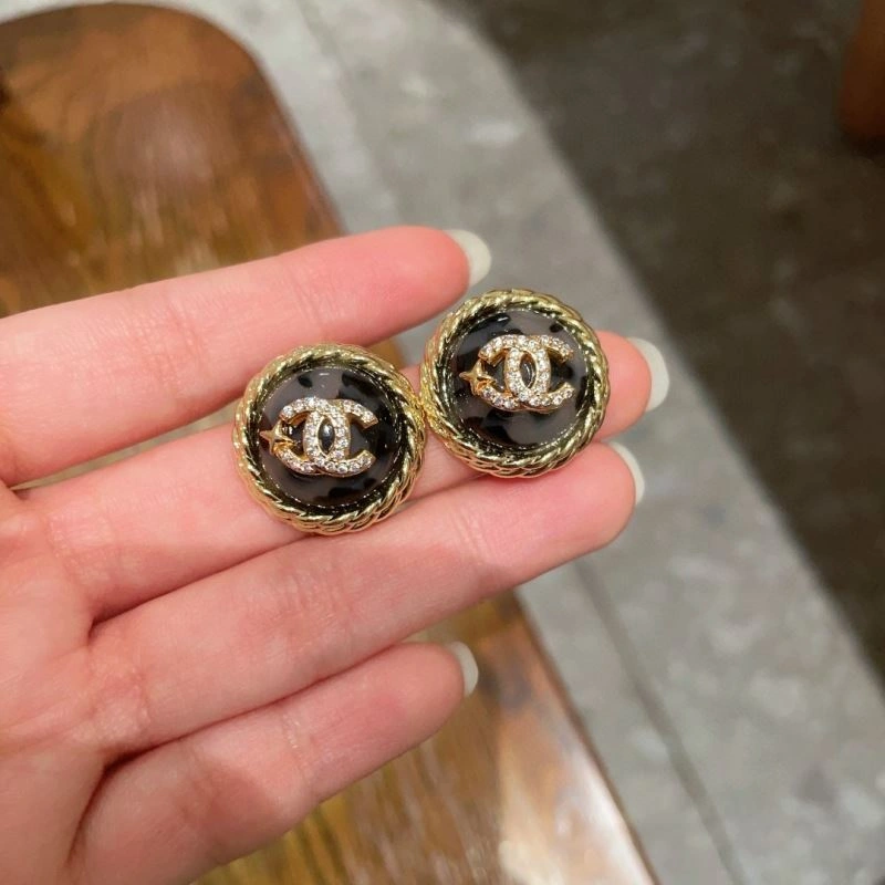 GoAnywhere Chanel Earrings 227177